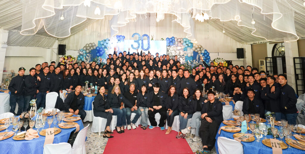 JMD 30 years group picture